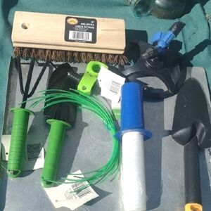 Garden Tool Set with Green Handles